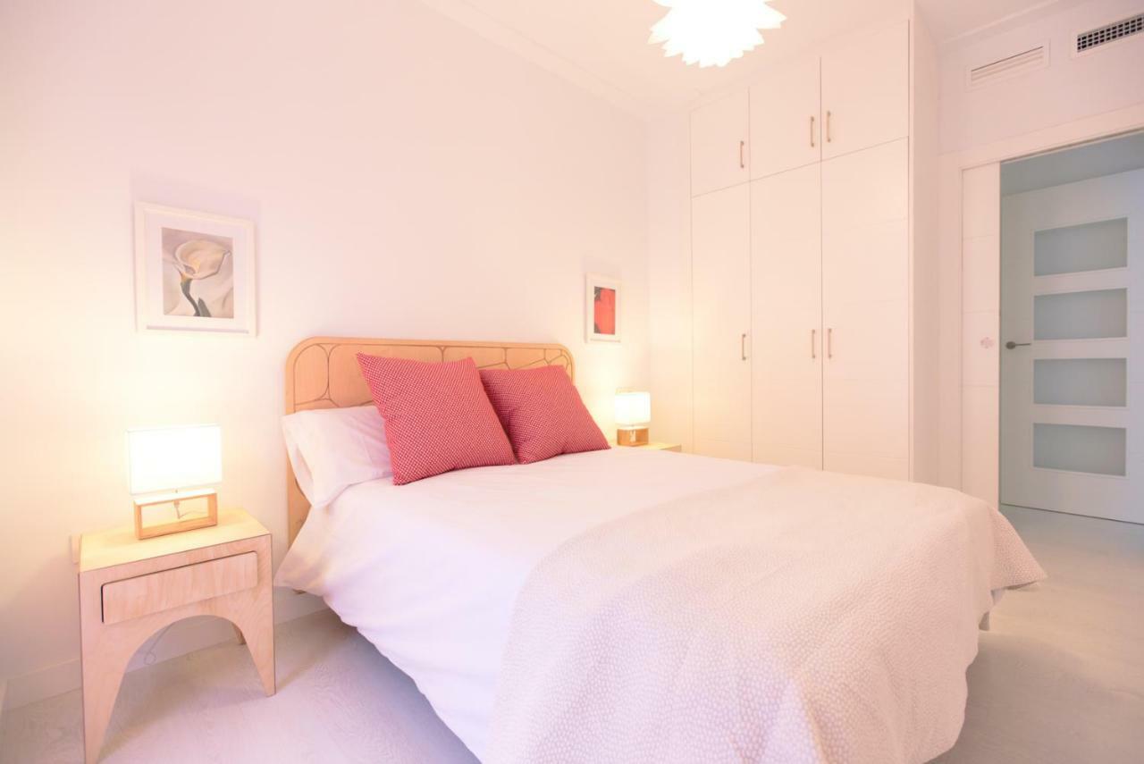 Apartamento De Diseno Con Jacuzzi Privado Granada Exterior foto