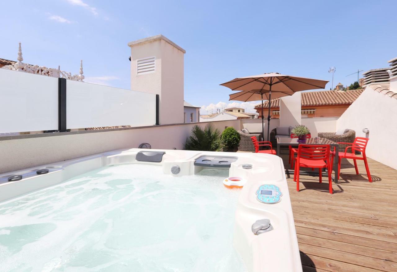 Apartamento De Diseno Con Jacuzzi Privado Granada Exterior foto
