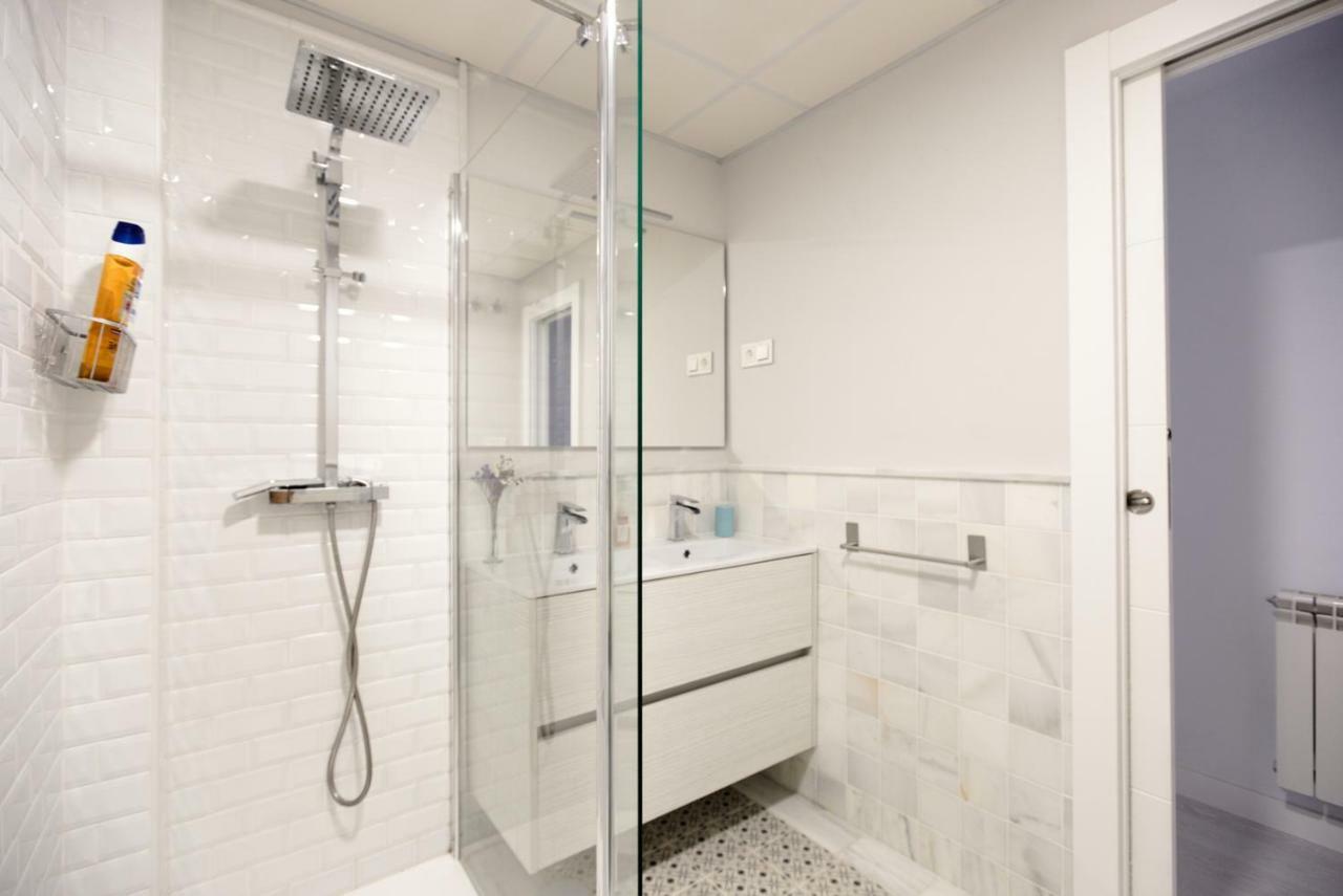 Apartamento De Diseno Con Jacuzzi Privado Granada Exterior foto