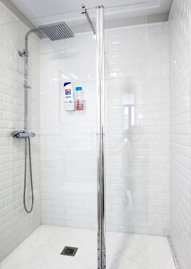 Apartamento De Diseno Con Jacuzzi Privado Granada Exterior foto